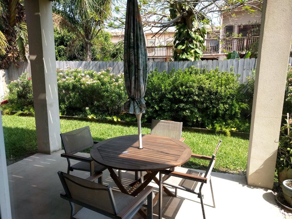 Bahama Breeze #2 Sea Dancer Condos 南帕诸岛 外观 照片